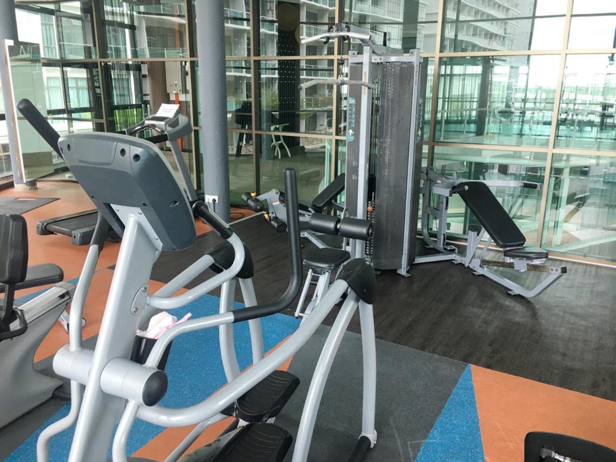 Palazio Serviced Apartment In Mount Austin Near Aeon Ikea Toppen Hsi Johor Bahru Kültér fotó