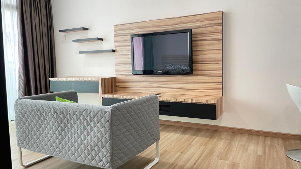 Palazio Serviced Apartment In Mount Austin Near Aeon Ikea Toppen Hsi Johor Bahru Kültér fotó