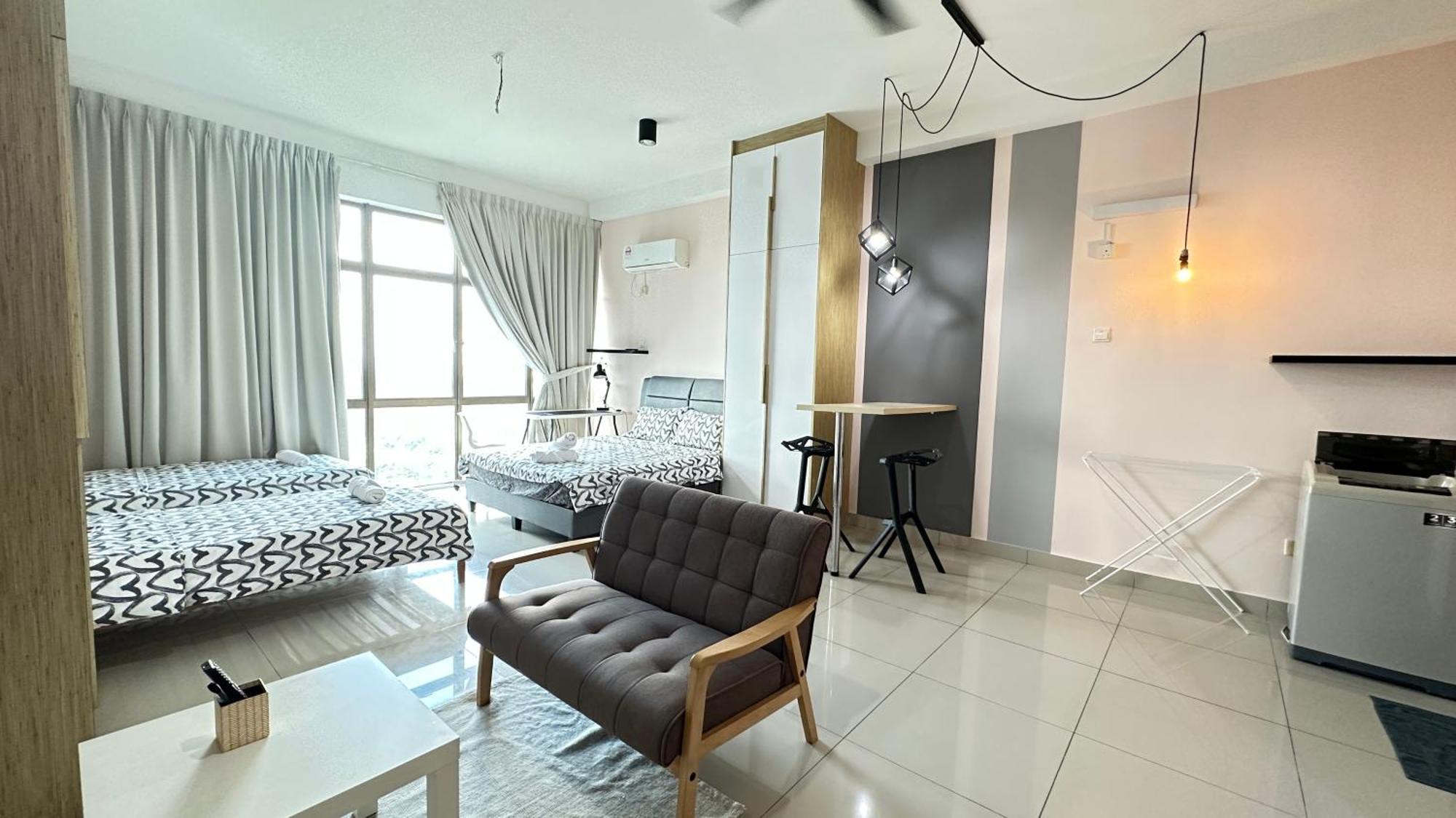 Palazio Serviced Apartment In Mount Austin Near Aeon Ikea Toppen Hsi Johor Bahru Kültér fotó