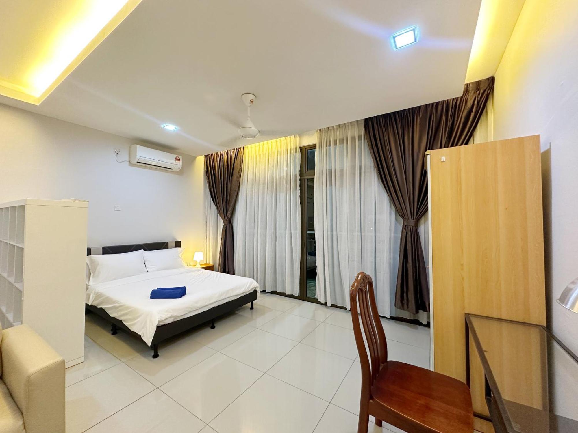 Palazio Serviced Apartment In Mount Austin Near Aeon Ikea Toppen Hsi Johor Bahru Kültér fotó