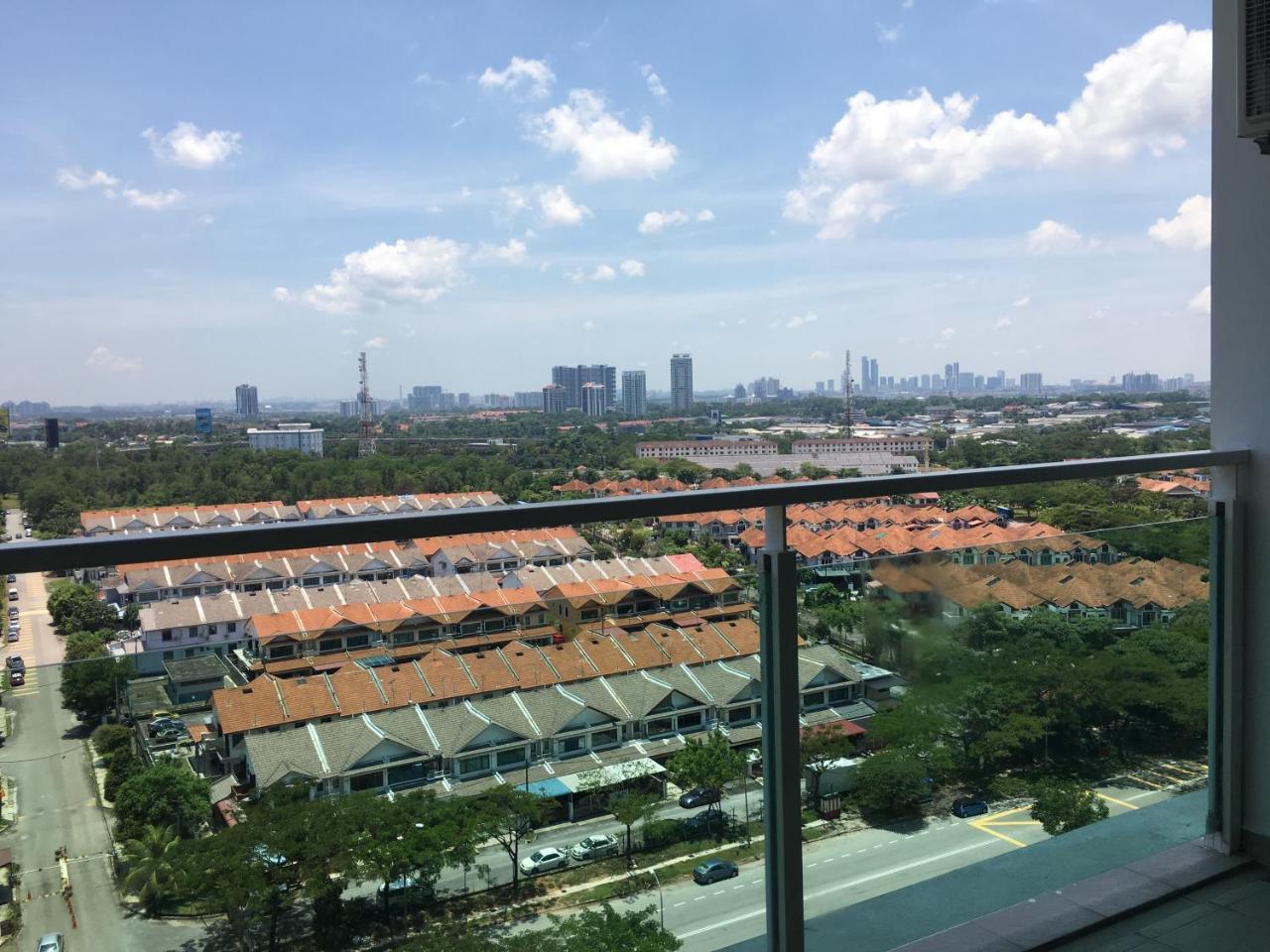 Palazio Serviced Apartment In Mount Austin Near Aeon Ikea Toppen Hsi Johor Bahru Kültér fotó